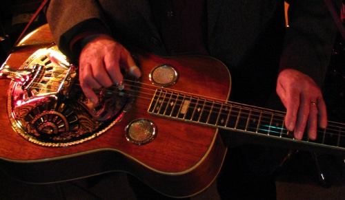resonator-guitar